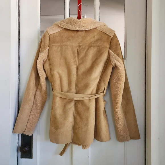 Lovers + friends Faux Fur Tan Jacket, Sz XS - Picture 10 of 12